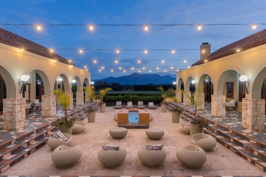 5 Bedroom Property for Sale in Winelands Western Cape